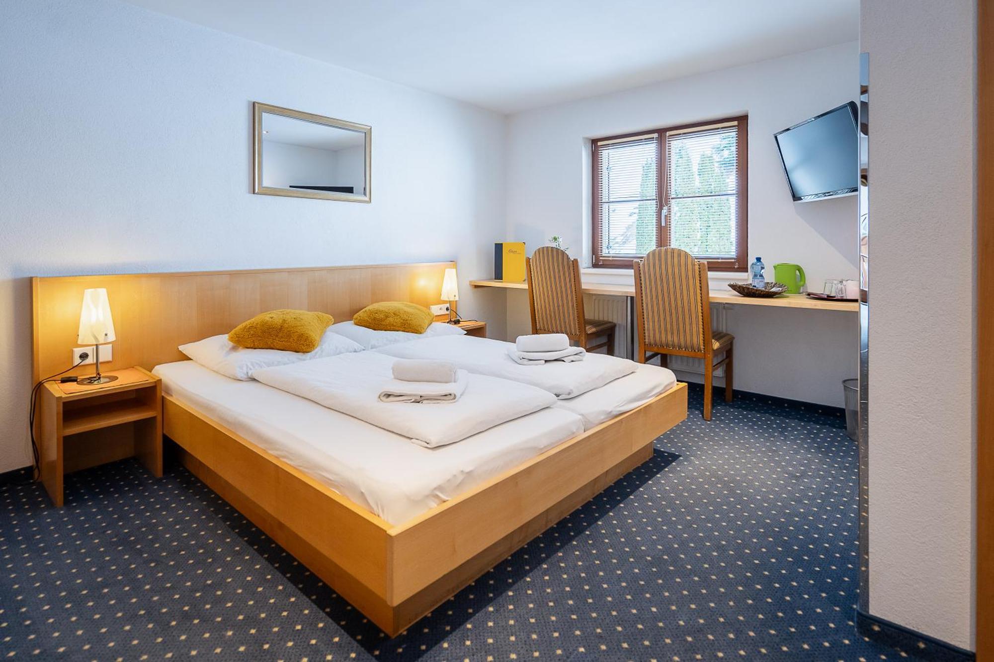 Hotel Pension Wilma 쉬룬즈 외부 사진